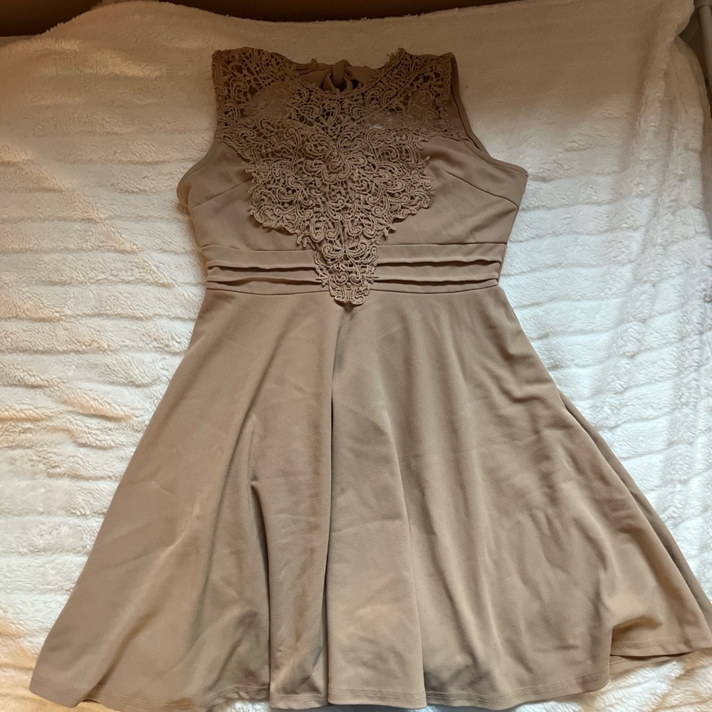 SHEIN Tan Backless Lace Dress